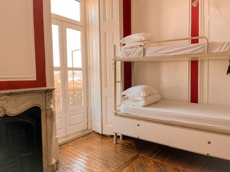 Hotel Hostal Equity Point Lisboa