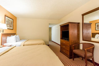Hotel Quality Inn & Suites