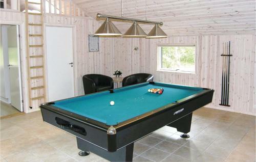Five-bedroom Holiday Home In Kopingsvik