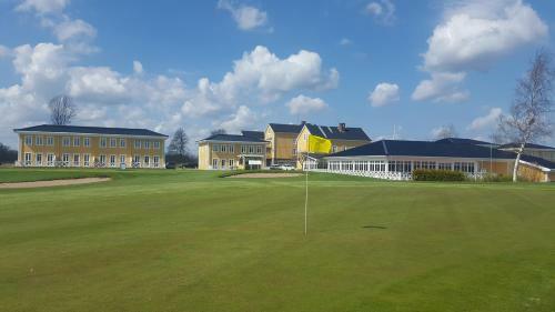 Melleruds Golfklubb Bed & Breakfast