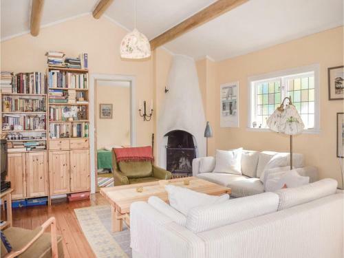 Three-bedroom Holiday Home In Nassjo