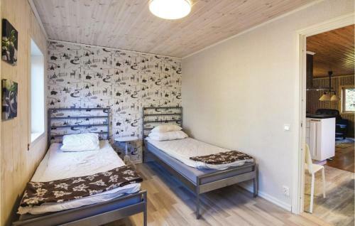 Two-bedroom Holiday Home In Trollhattan