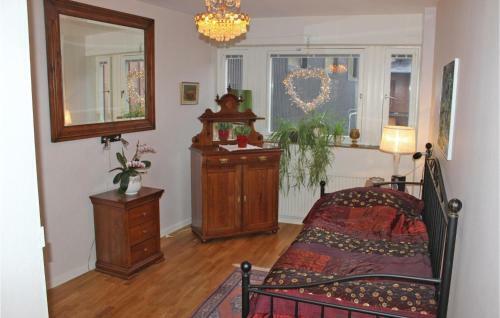 Two-bedroom Apartment In Trollhattan