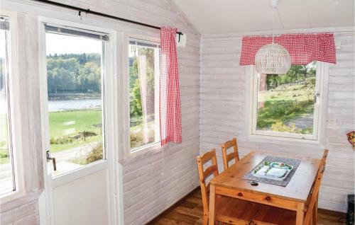 One-bedroom Holiday Home In Tvaaker