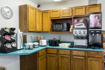 Hotel Rodeway Inn & Suites
