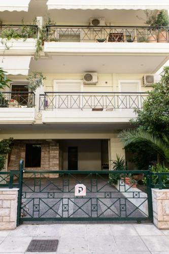 Apartment & Parking 100m Kerameikos Metro