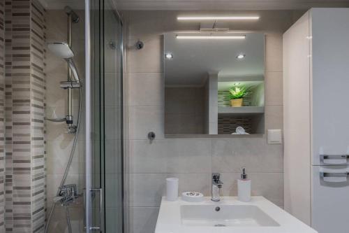 Apartamento Central Koukaki Luxury Flat Next To Acropolis & Metro 57m�