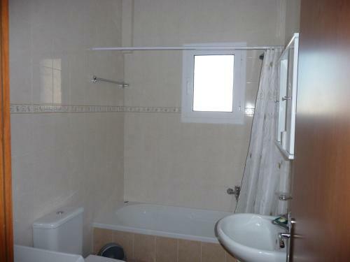 Cozy Villa In Agia Triada With Pool And Deckchair