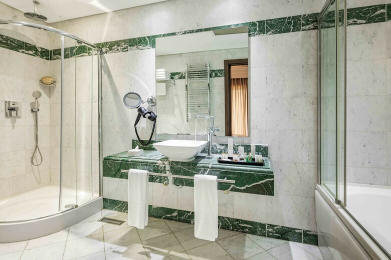 Hotel Celik Palas