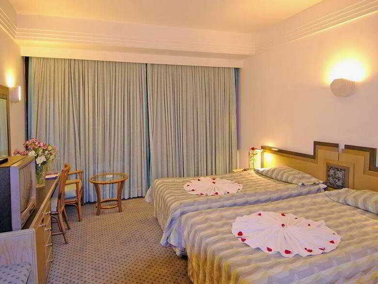Hotel Ozkaymak Falez