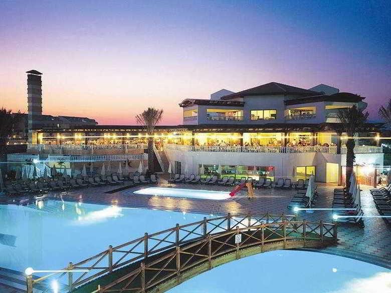 Hotel Aydinbey Famous Resort
