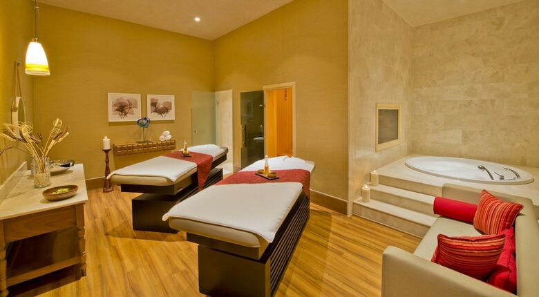 Titanic Beach & Resort De Luxe Hotel