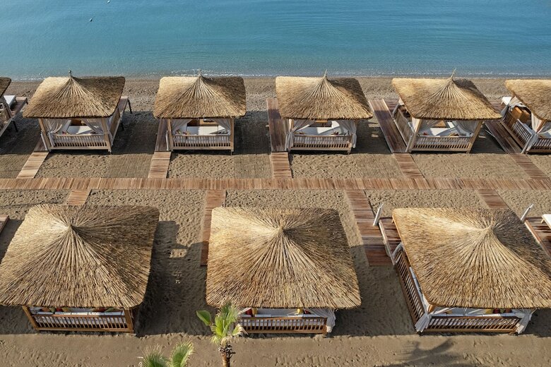 Titanic Beach & Resort De Luxe Hotel