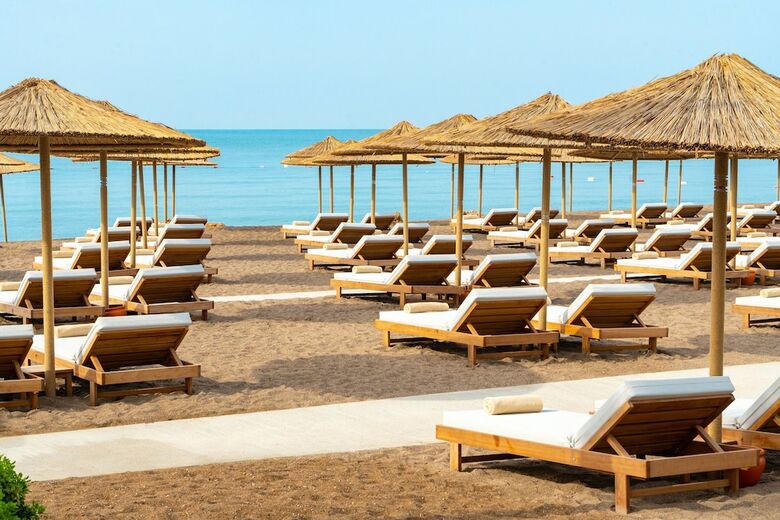 Titanic Beach & Resort De Luxe Hotel
