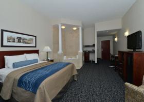 Hotel Comfort Inn & Suites