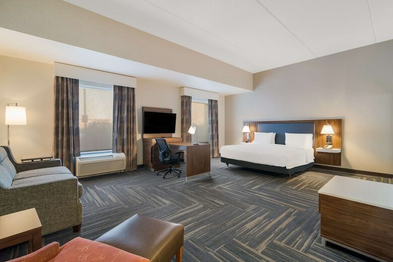 Hotel Hampton Inn & Suites Plattsburgh