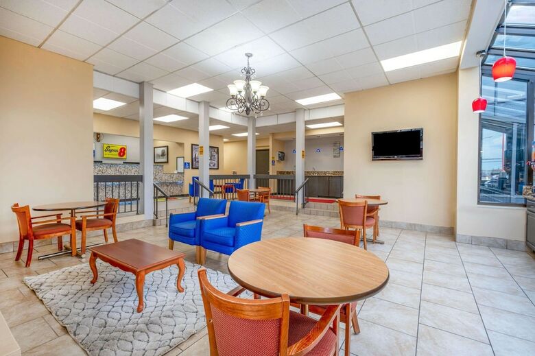 Hotel Econo Lodge