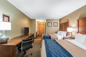 Hotel Comfort Inn & Suites