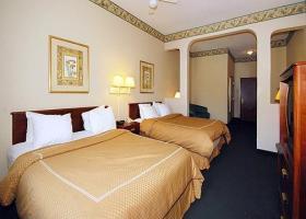 Hotel Comfort Suites