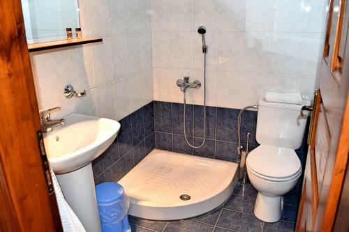 Hostal Guesthouse Filyra