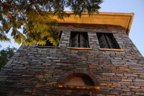 Hostal Guesthouse Filyra