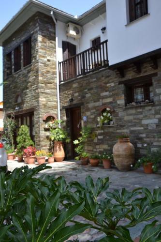 Hostal Guesthouse Filyra