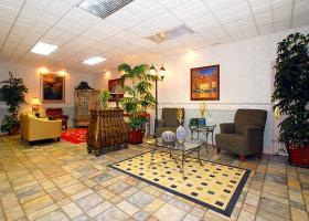 Hotel Quality Inn & Suites Banquet Center