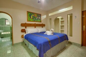 Hotel Midas Resort