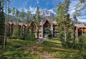Hotel Resort At Canmore Banff