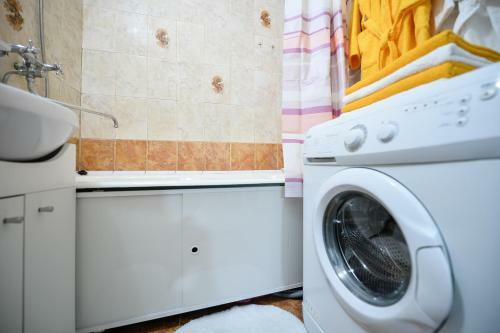 Apartamento Five Stars Naberegnaya Universitet