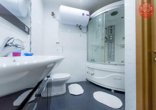 Apartamento Five Stars Stadion Lokomotiv