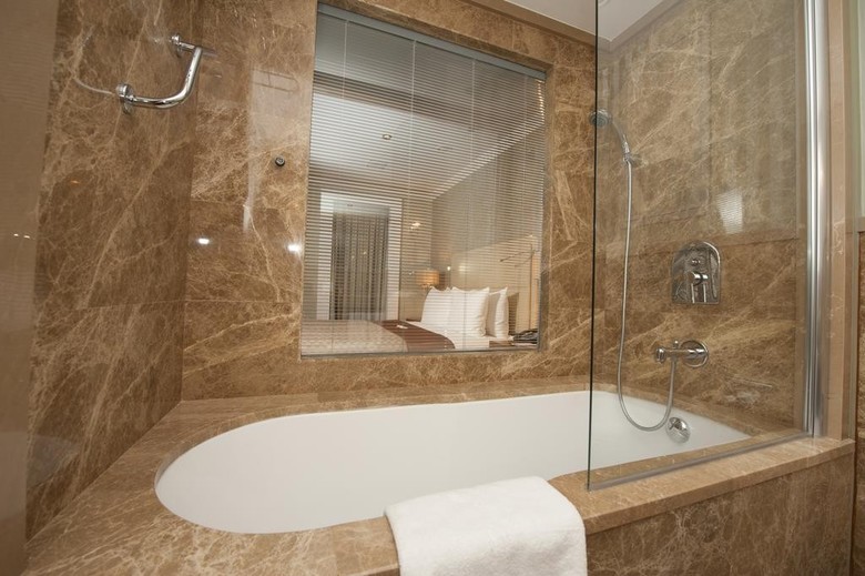 Hotel Ramada By Wyndham Istanbul Asia