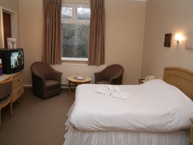 The County Hotel Woodford