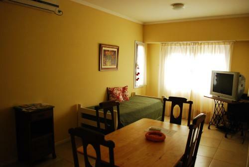 Apartamentos Laguna De Navarro