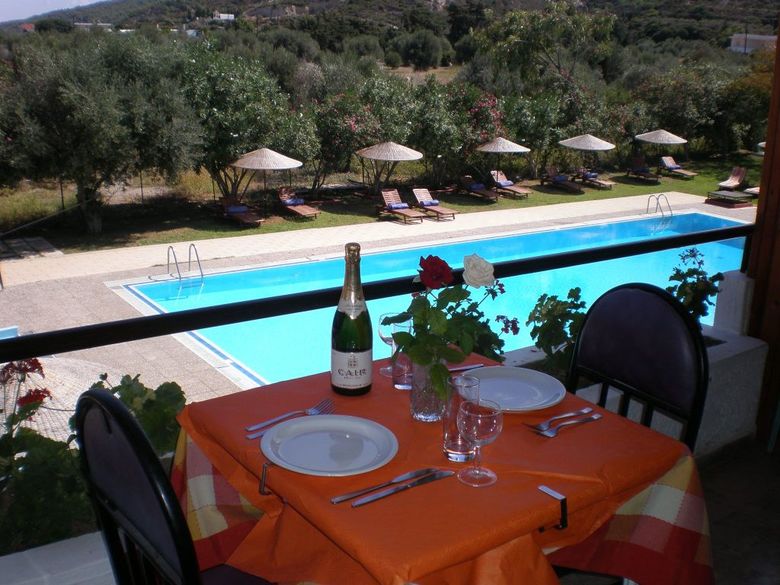 Hotel Vallian Village Bungalows