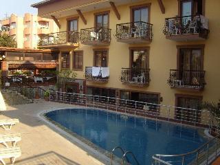 Hotel Orange Garden Apartments