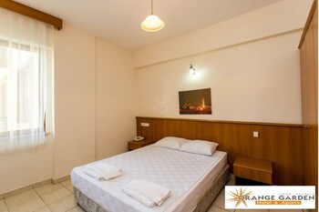 Hotel Orange Garden Apartments