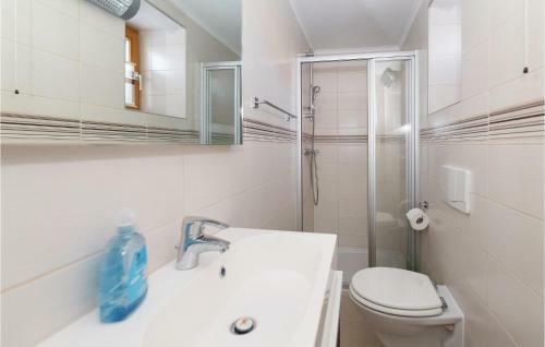 One-bedroom Holiday Home In Deutsch-schutzen