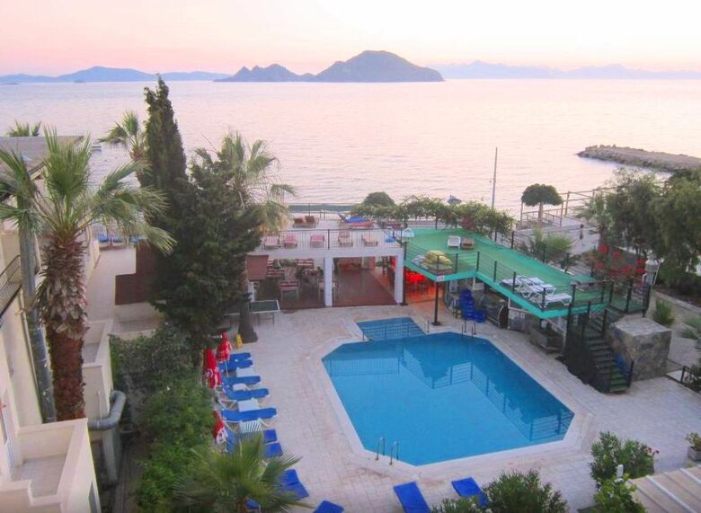Hotel Cemre