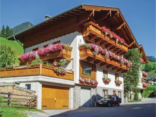 Two-bedroom Apartment In Grossarl