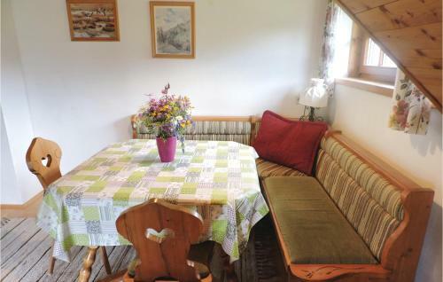 Two-bedroom Apartment In Glodnitz