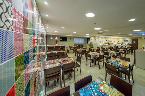 Hotel Holiday Inn Express Macei�