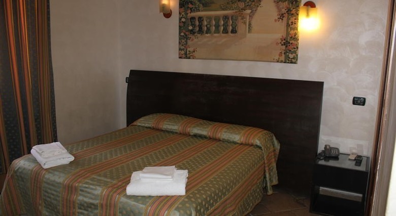 Sallustio And Hotel Pichierri
