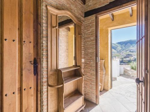 Five-bedroom Holiday Home In Almachar