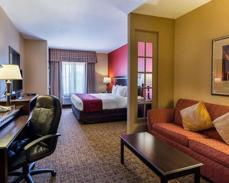 Hotel Comfort Suites Pearland - South Houston