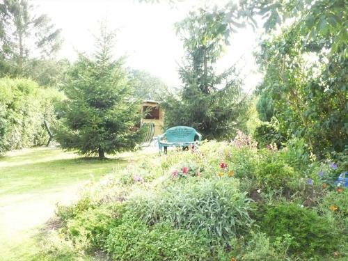 Cozy Apartment In Walkendorf With Garden