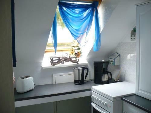 Cozy Apartment In Walkendorf With Garden