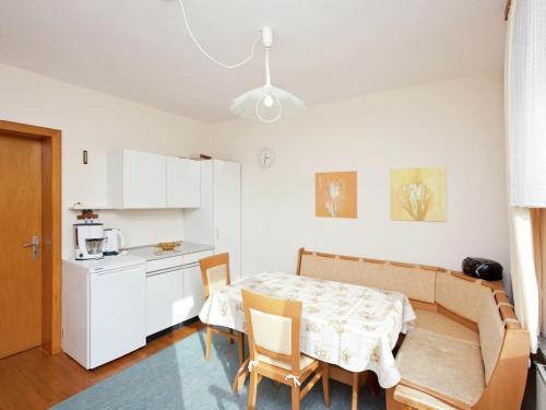 Cozy Holiday Home In Wallenborn With Garden