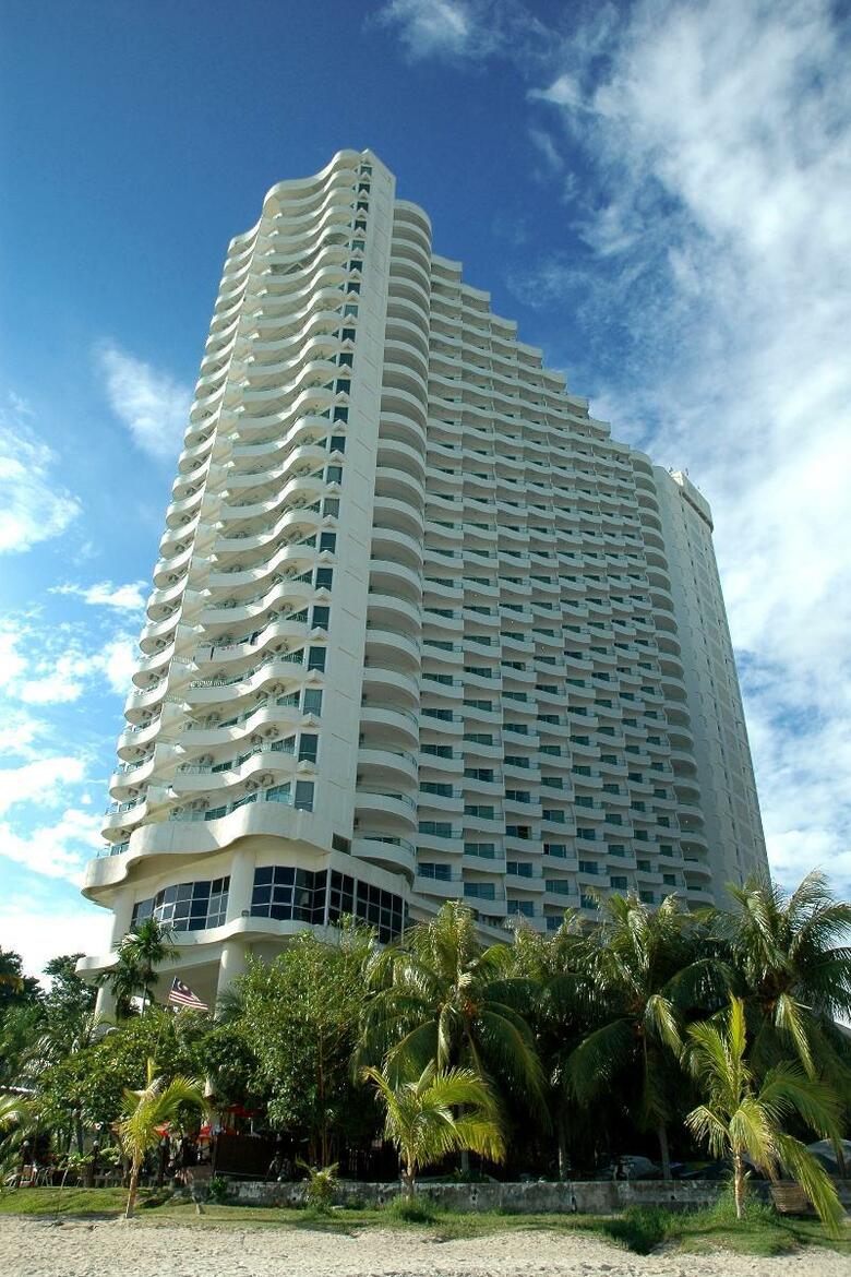 Hotel Rainbow Paradise Beach Resort