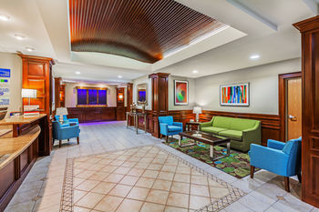 Holiday Inn Express Hotel & Suites Pharr